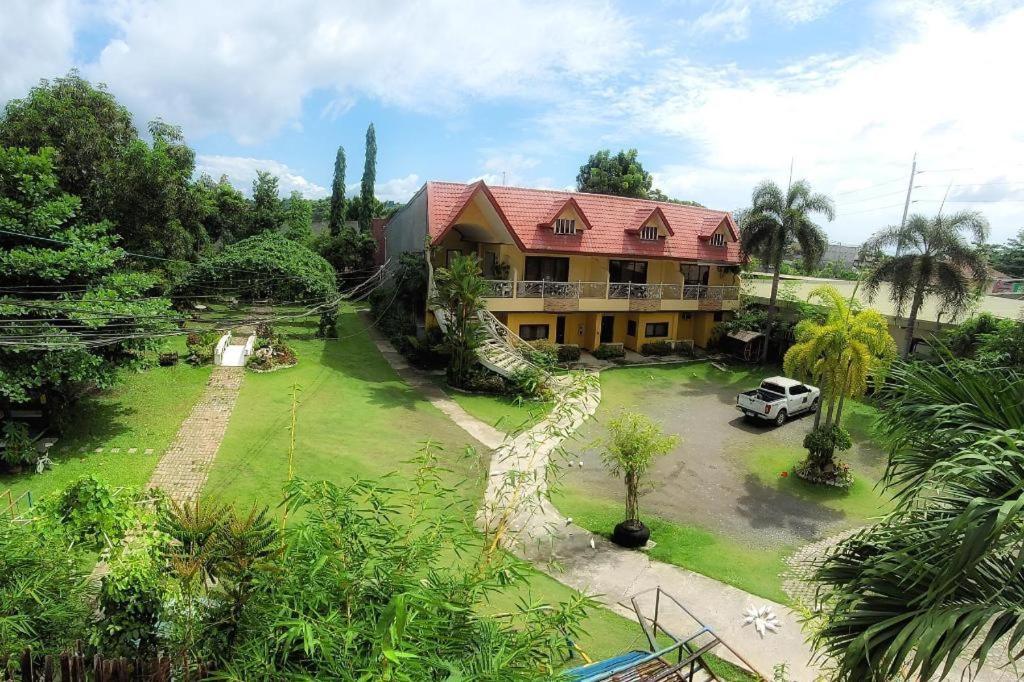 Sunny Point Hotel Davao Exterior photo
